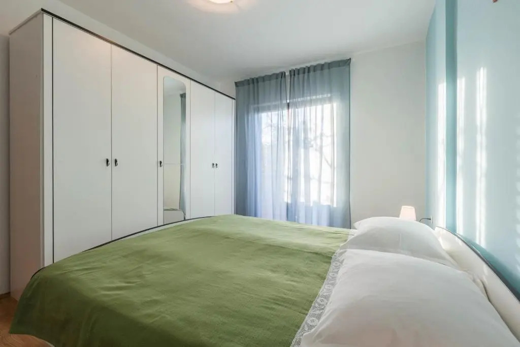 Apartment Paola for Max 7 Pax with 3 Bedrooms Large Garden And Spacious Balconies Overlooking the Sea