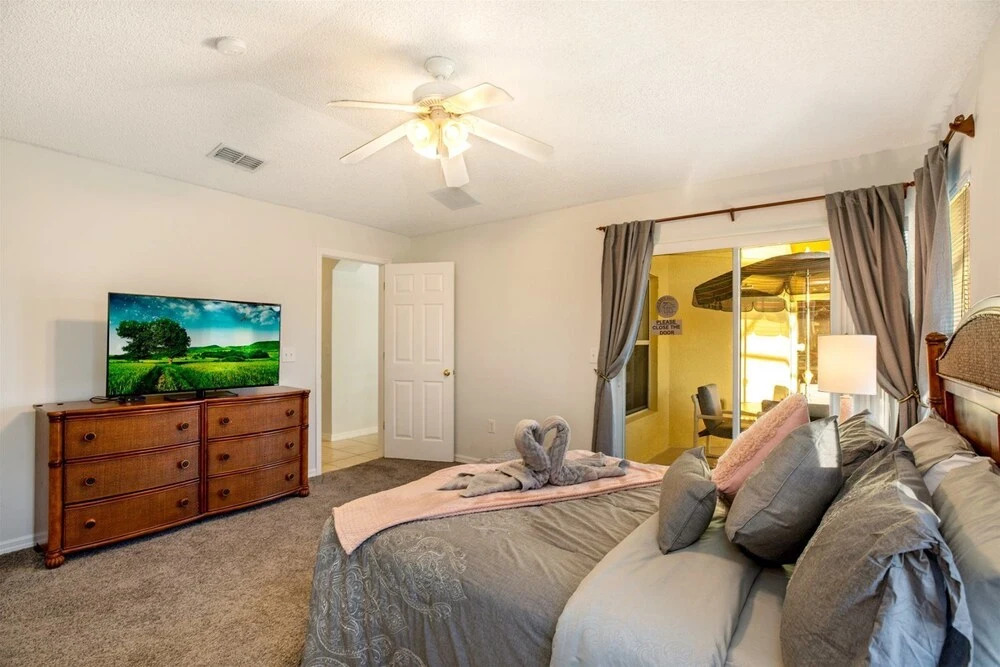 463