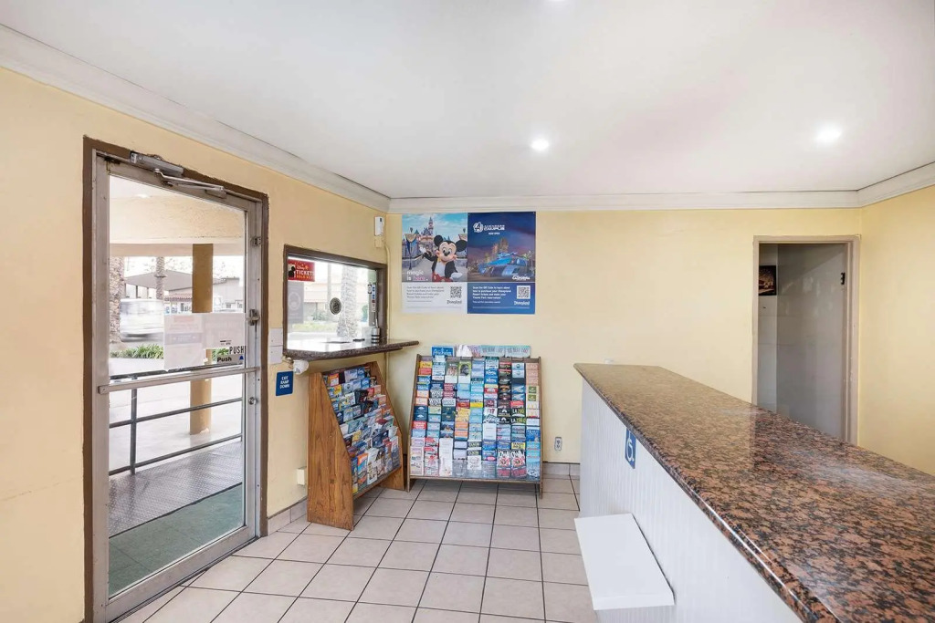 Americas Best Value Inn & Suites Anaheim