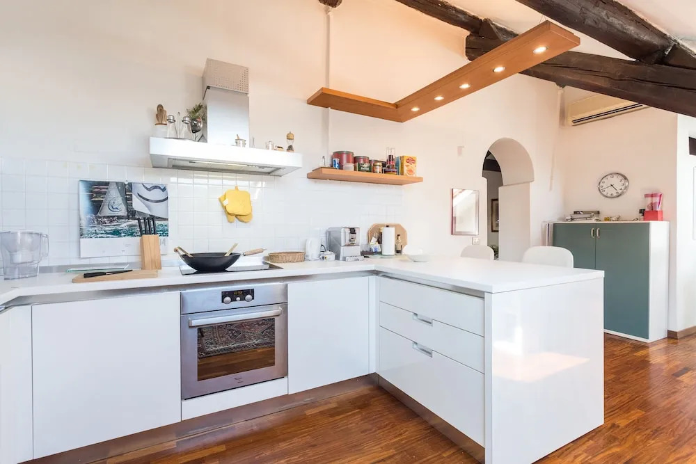 Penthouse Via Caradosso