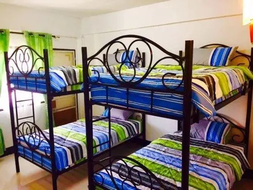 Bann Banburee Hostel & Cafe
