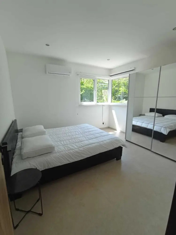 La Villa les pieds dans leau