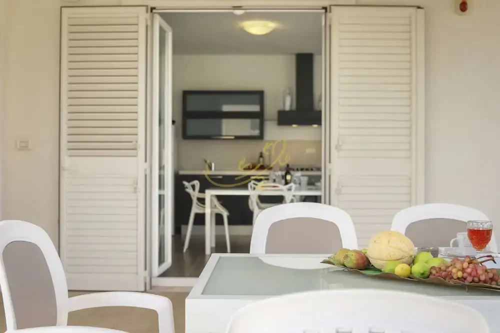 TD Villa Patrizia Pool Alfresco Kitchen