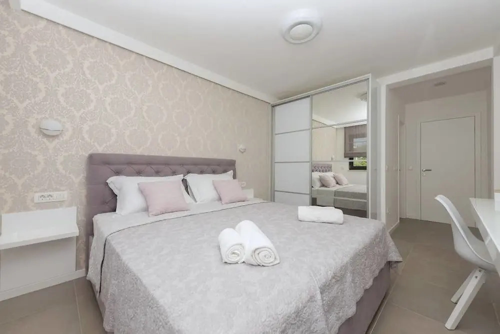 Villa VID