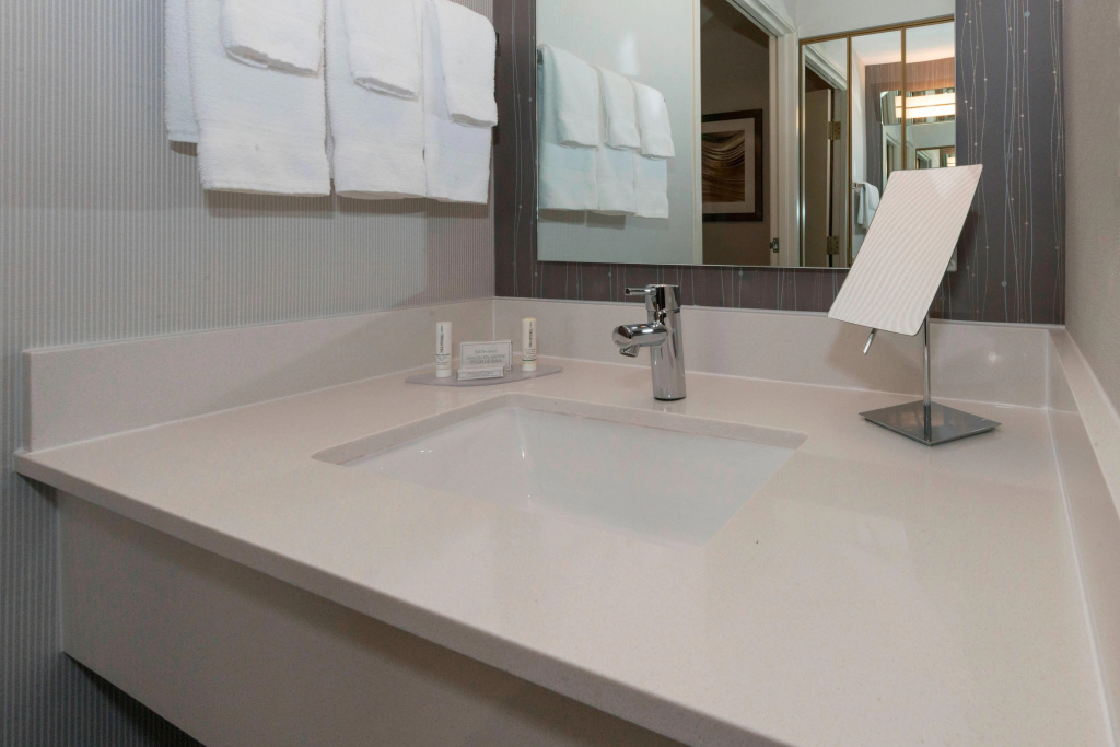 Courtyard by Marriott Lakeland
