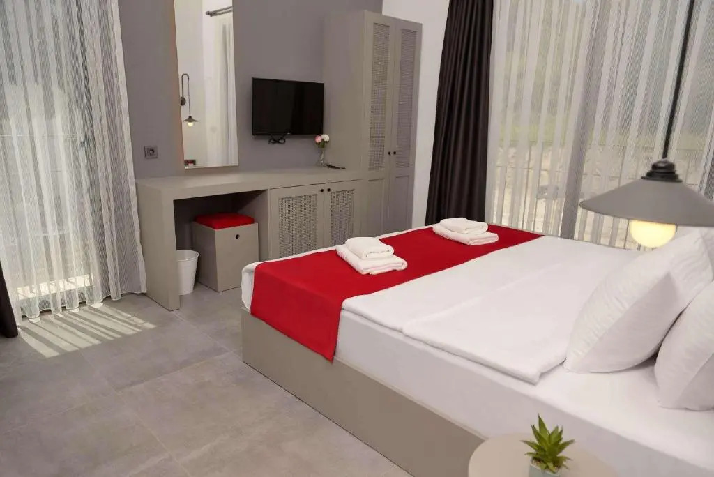 Yerli Otel Alacati