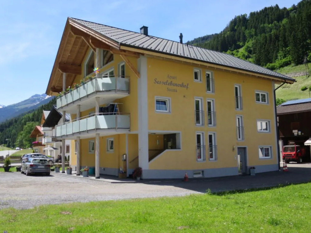 Sesselebenerhof 36723