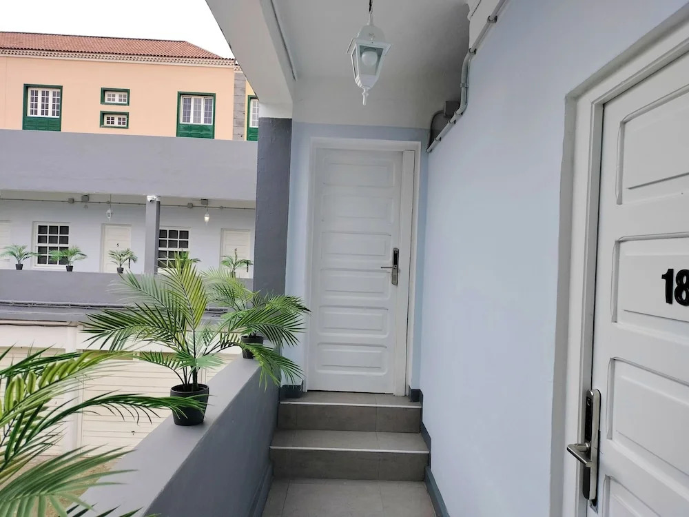 Room27- city center