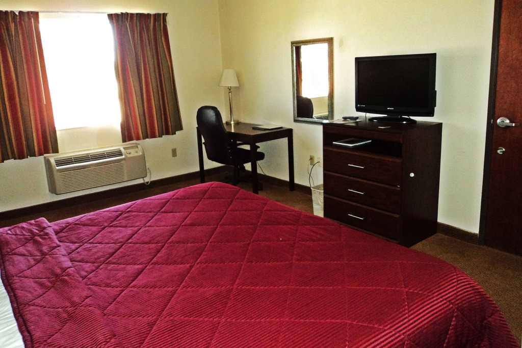 Travelodge by Wyndham Carlsbad NM