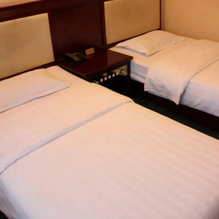 Anxian Tongxin Business Hotel