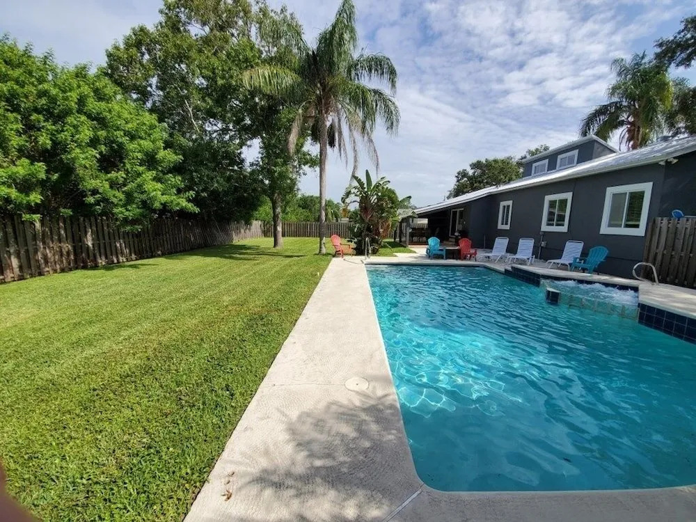 Floridays Vacation Home with Pool near to beach by RedAwning