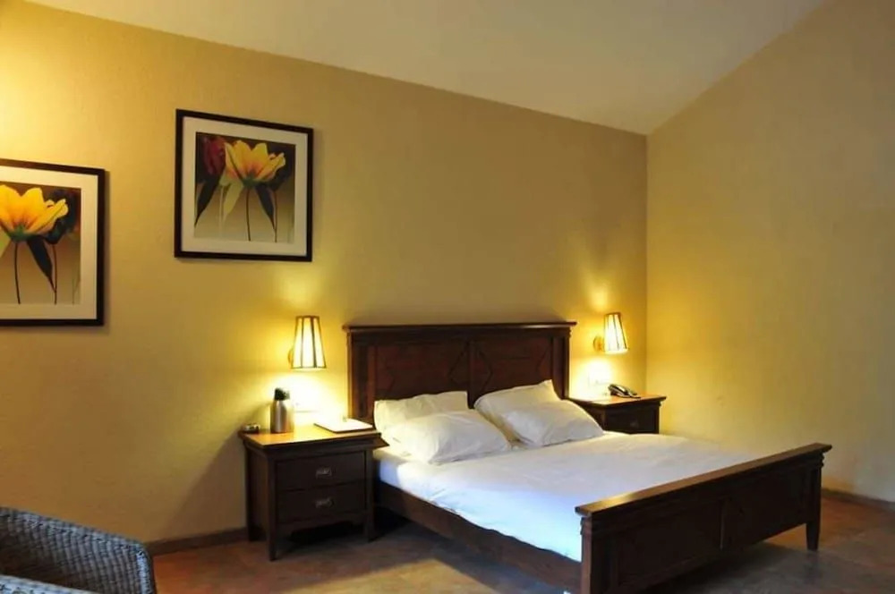 Sai Palace Hotel and Gardens mira road