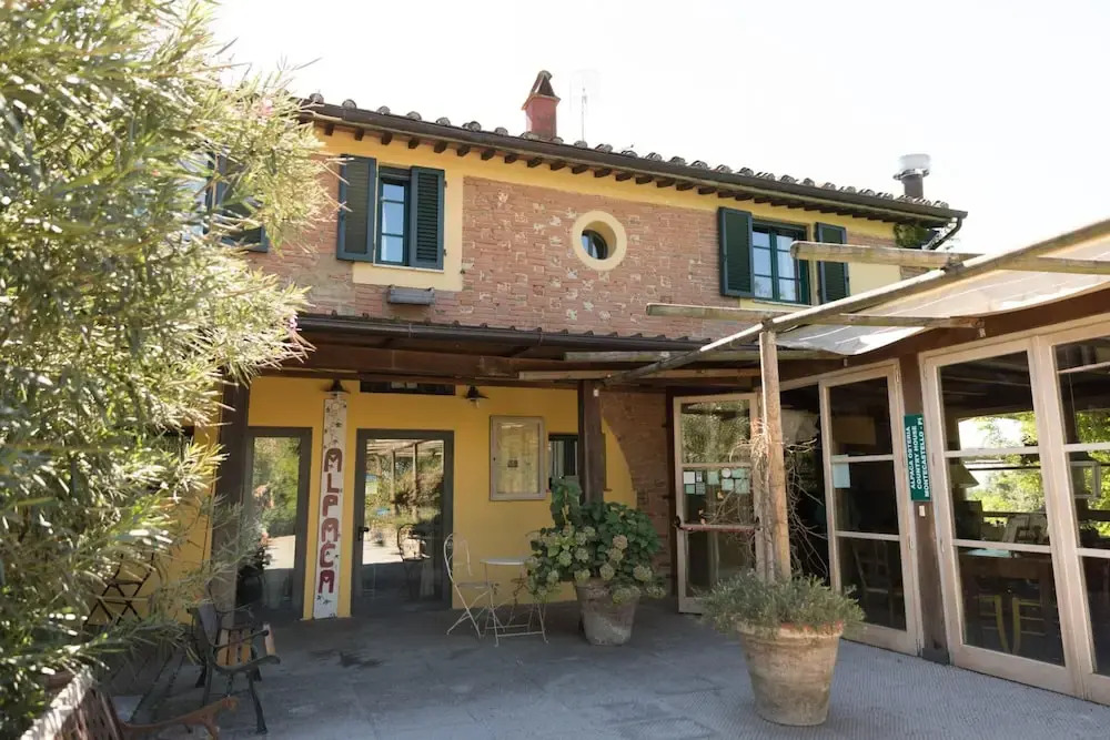 Farmhouse in Tuscany With Pool & Near Pisa
