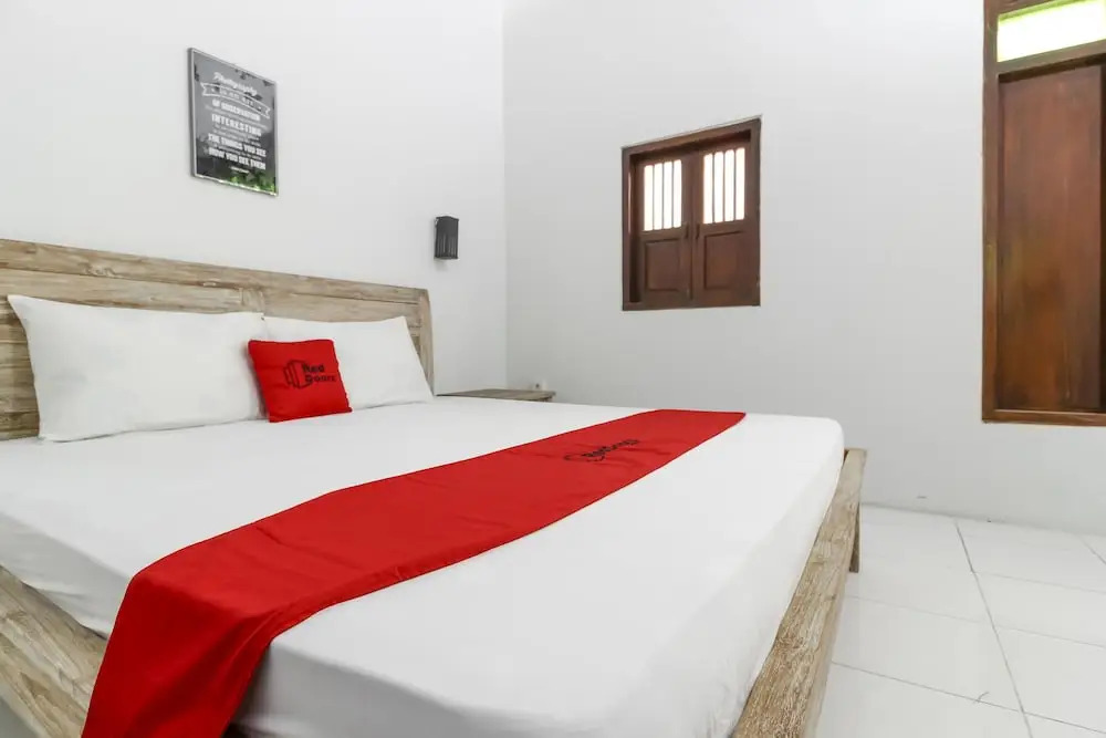 RedDoorz near Anggajaya Condongcatur