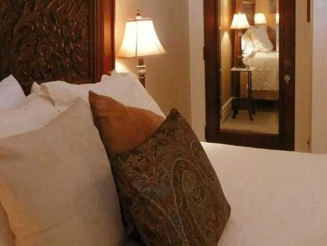 Shining Dawn Bed & Breakfast Retreat