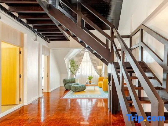 Modern Nordic-style 5-bedroom villa in Sukhumvit, downtown Bangkok