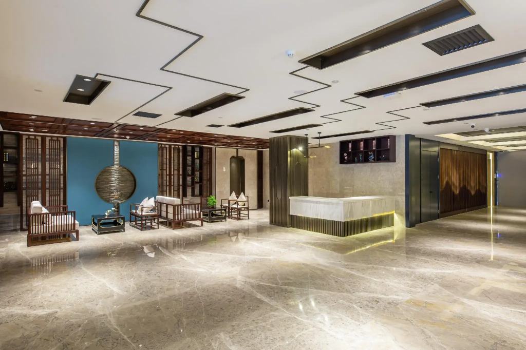 Rezen Dong Hotel (Baoding Passenger Transport Center Yuhua Road Branch)