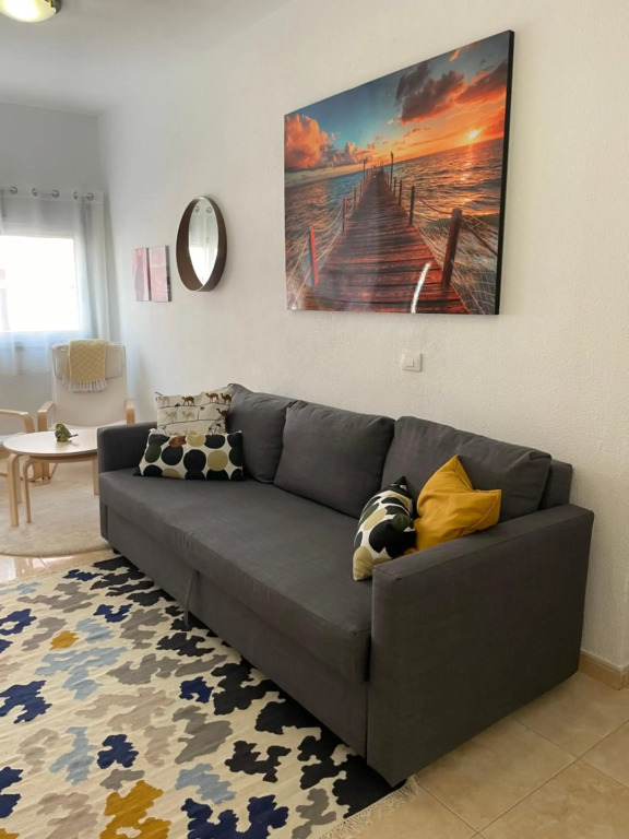 Sunny Apartment in the Heart of Santa Cruz