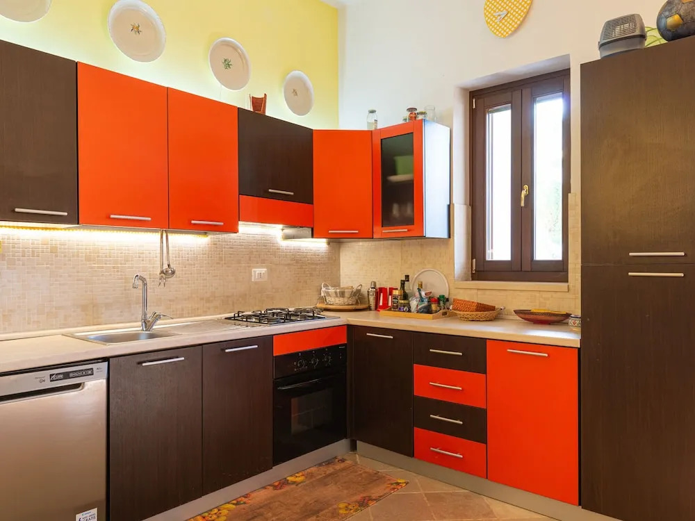 Alluring Villa in Ostuni With Swimming Pool