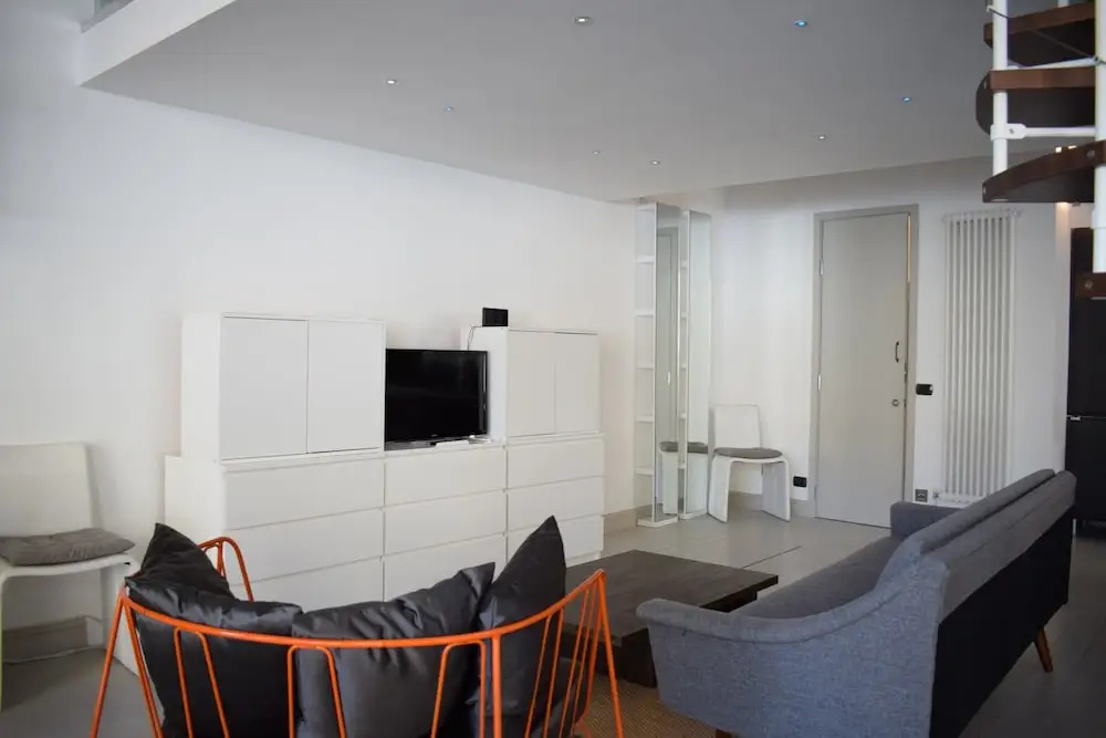 Spacious 1 Bedroom Apartment Near Clapham Junction