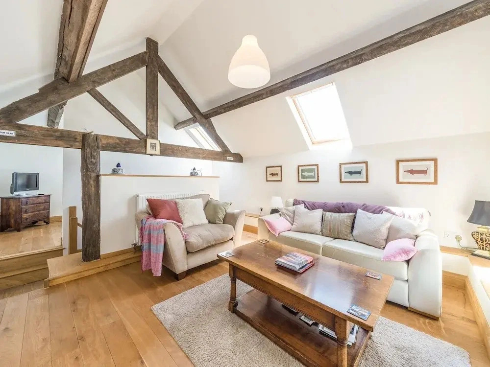 Foxholes Barn