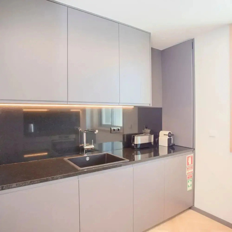 Allegro Boutique Apartment C by Liiiving