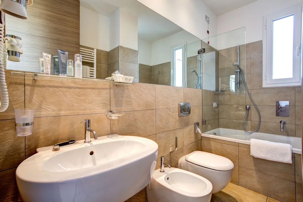 Hotel Adlon - FRONTE MARE