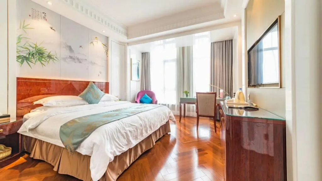 GreenTree Eastern Yancheng Jianhu County Aobaolia Life Plaza Hotel