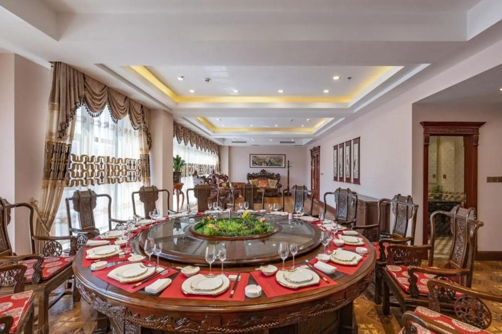 Pengyuhao Hotel