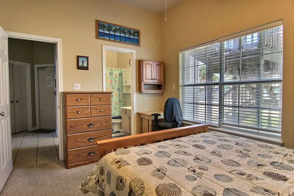 Blue Heron FH4 3 Bedrooms 2 Bathrooms Condo