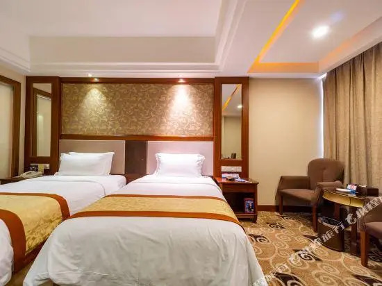 Golden Diamond Hotel