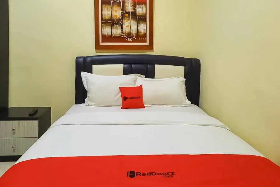 RedDoorz near RS Setiabudi Medan