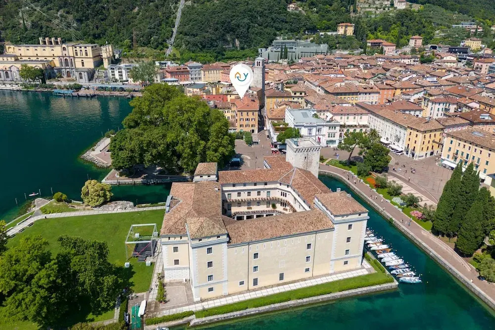 Life & View Luxury Apartments