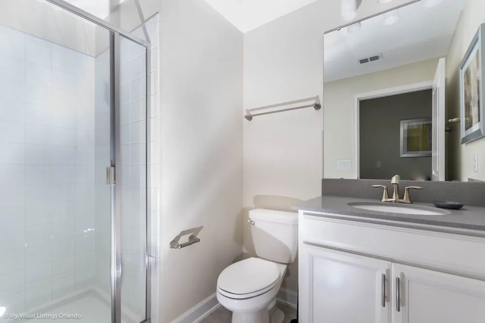 T1573 Brand new Luxury 5 Bedrooms Townhome