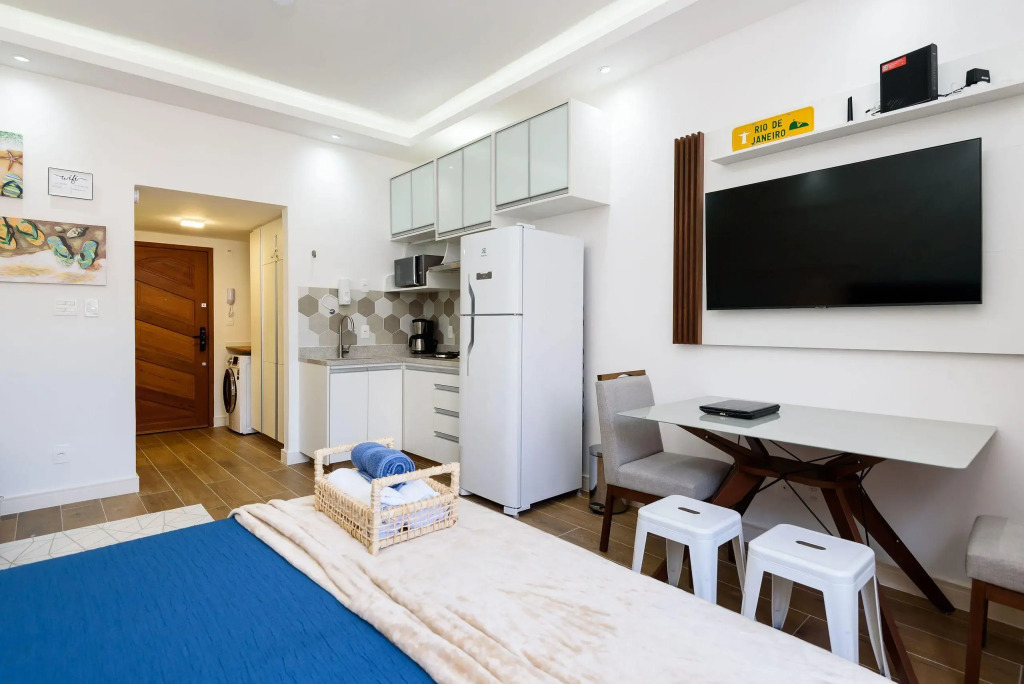 Studio, vista p/ Cristo Redentor | SQC 143/1320