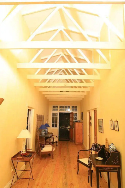 Rose Manor