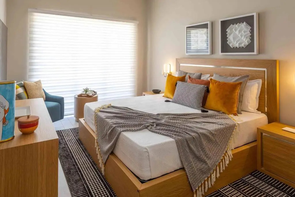 Luxury 2BR Pool & Golf View at Cana Pearl