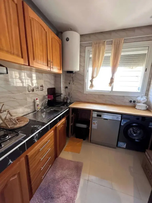 Jolie Appartement À Ifrane Calme et Spacieux