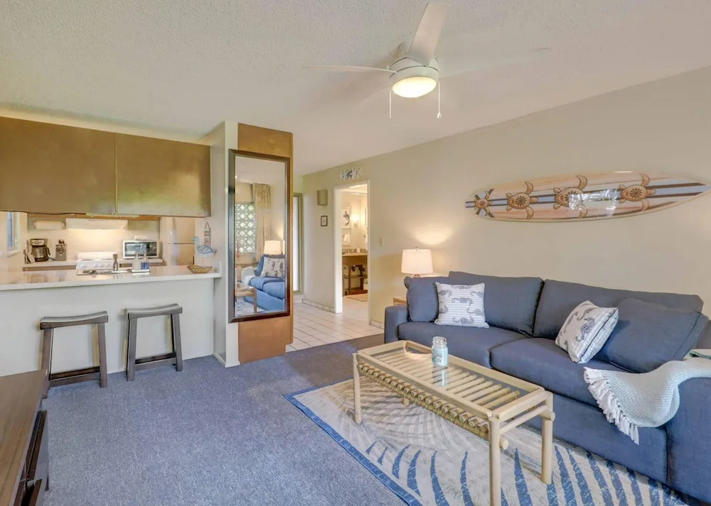 Plantation Hale Suites
