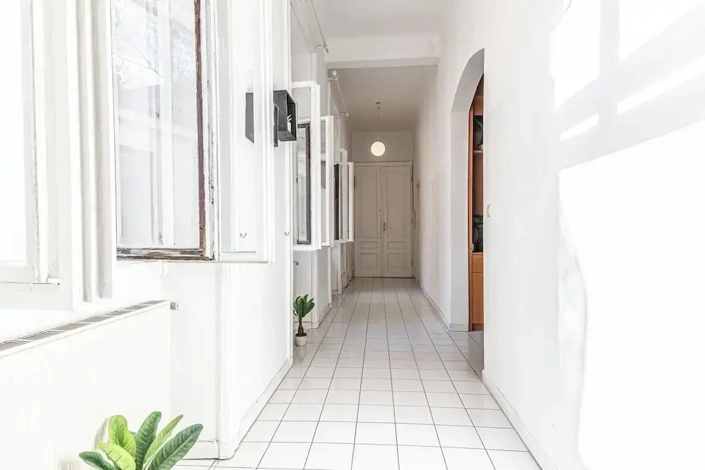 Bright Central Rooms Ideal For Long Stay