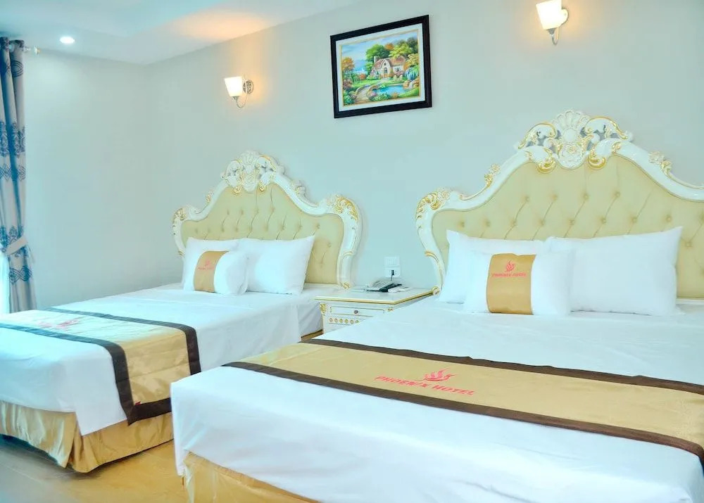 Phoenix Hotel 2
