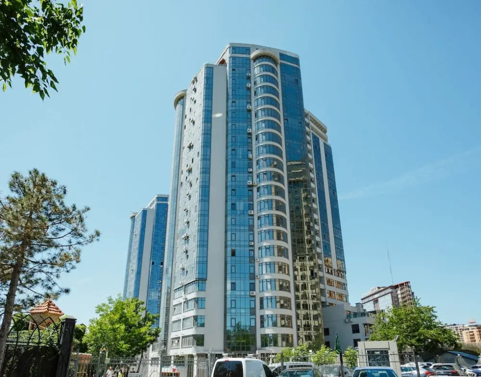 Prestige Plaza Apartments