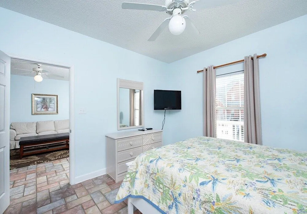 Dolphy Dunes East - 3 Br Home