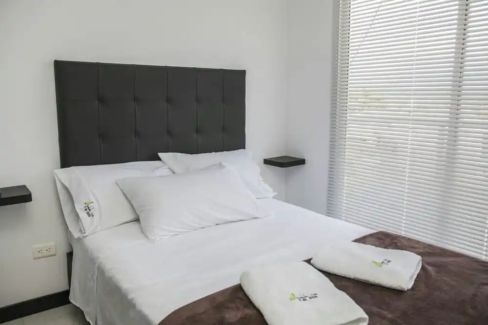 Apartamento con piscina cerca al parque del café