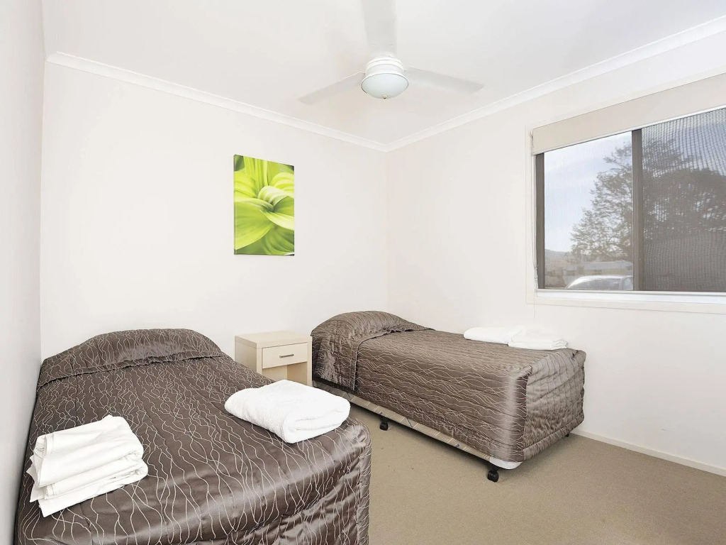 NRMA Lake Somerset Holiday Park