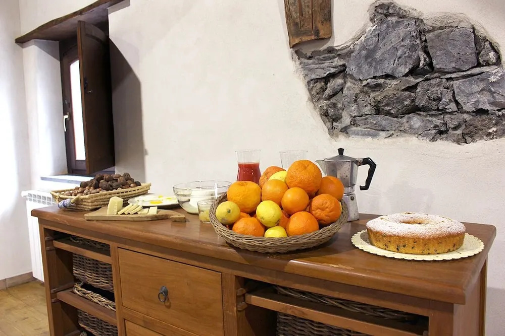 Agriturismo La Caraffara sullEtna