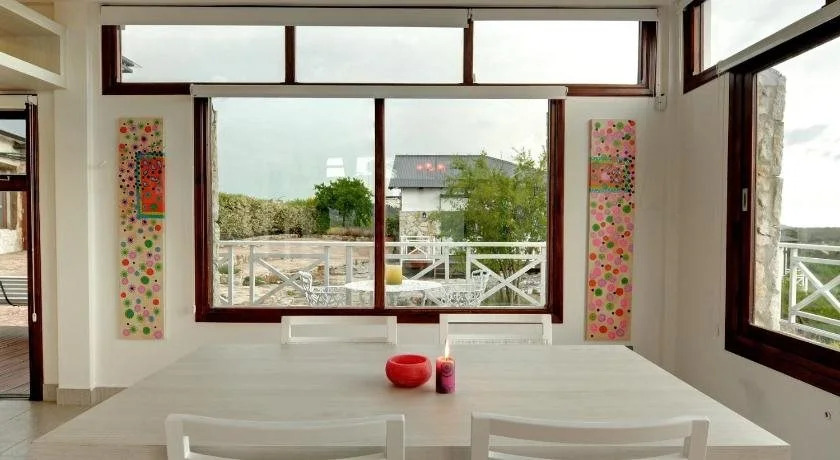 Las Piedras VIP Lodging