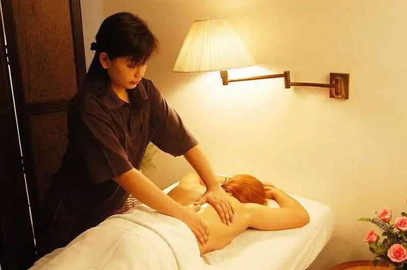Royal Pacific Hotel