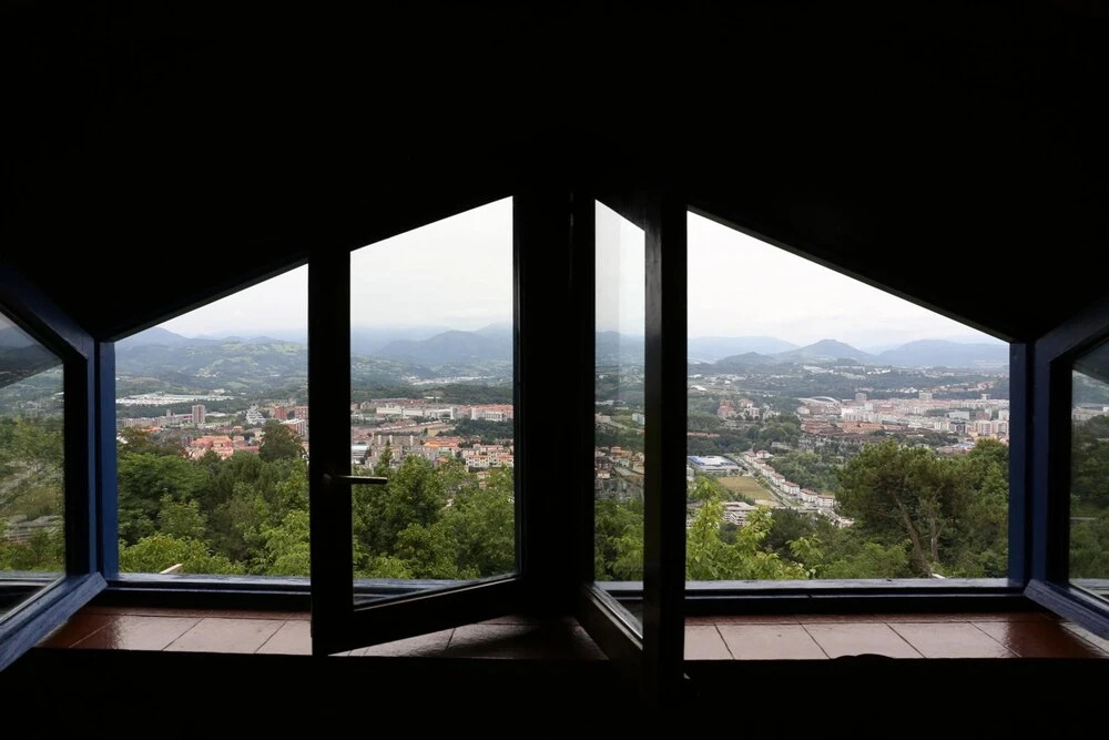 House With 6 Bedrooms in Donostia, With Wonderful Mountain View, Enclosed Garden and Wifi