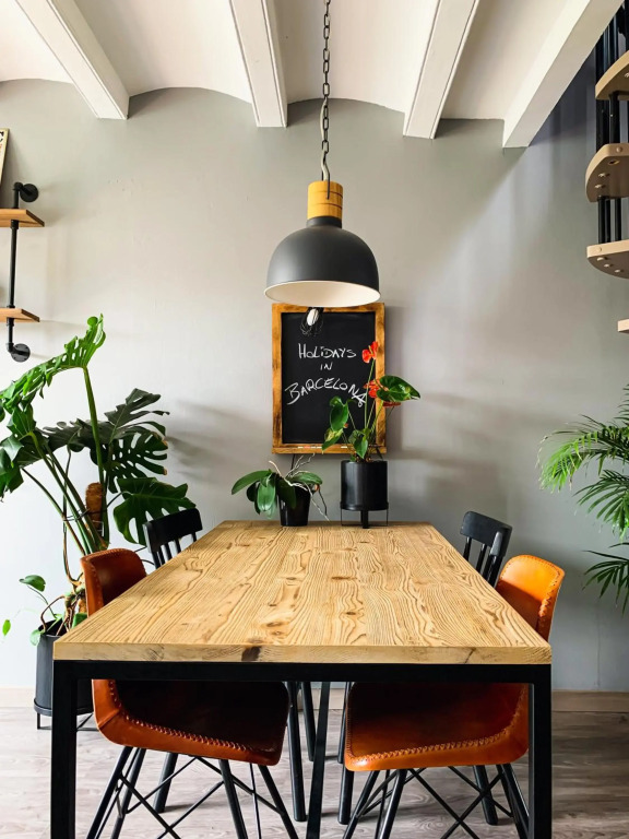 Incredible 2BR Penthouse with Urban Rooftop Garden